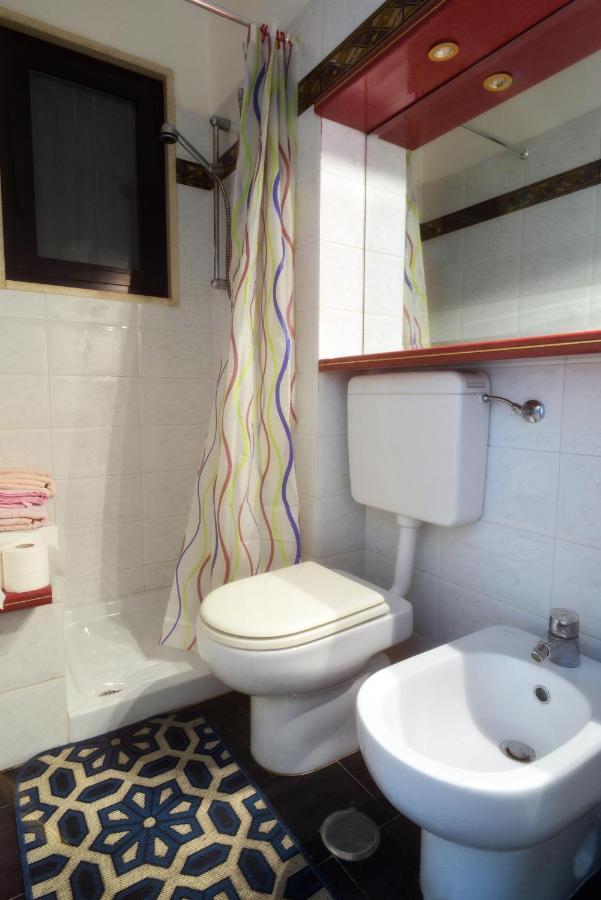 Oasi In Centro Apartment Бари Екстериор снимка
